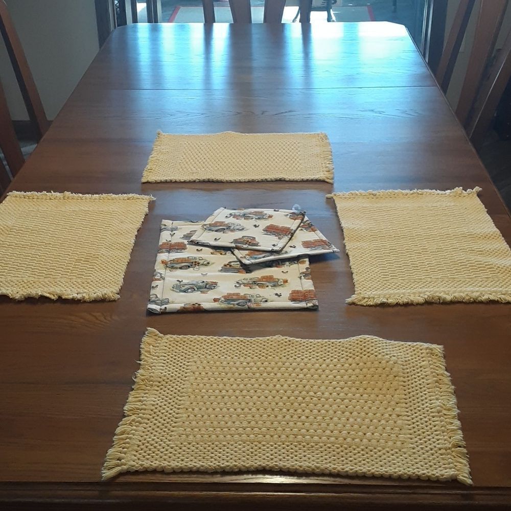woven yellow  placemats (4) & hot pad set-3 pc featuring a pickup with bales